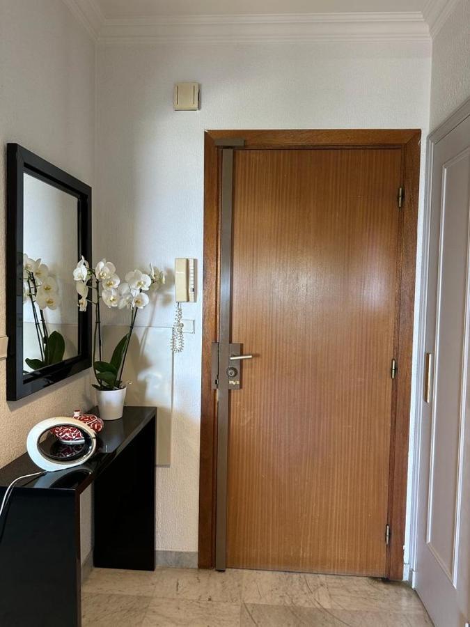 Bel Appartement Avec Vue Mer Villeneuve-Loubet Eksteriør billede